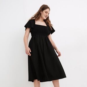 Madewell Linen-Blend Lucie Smocked
Midi Dress